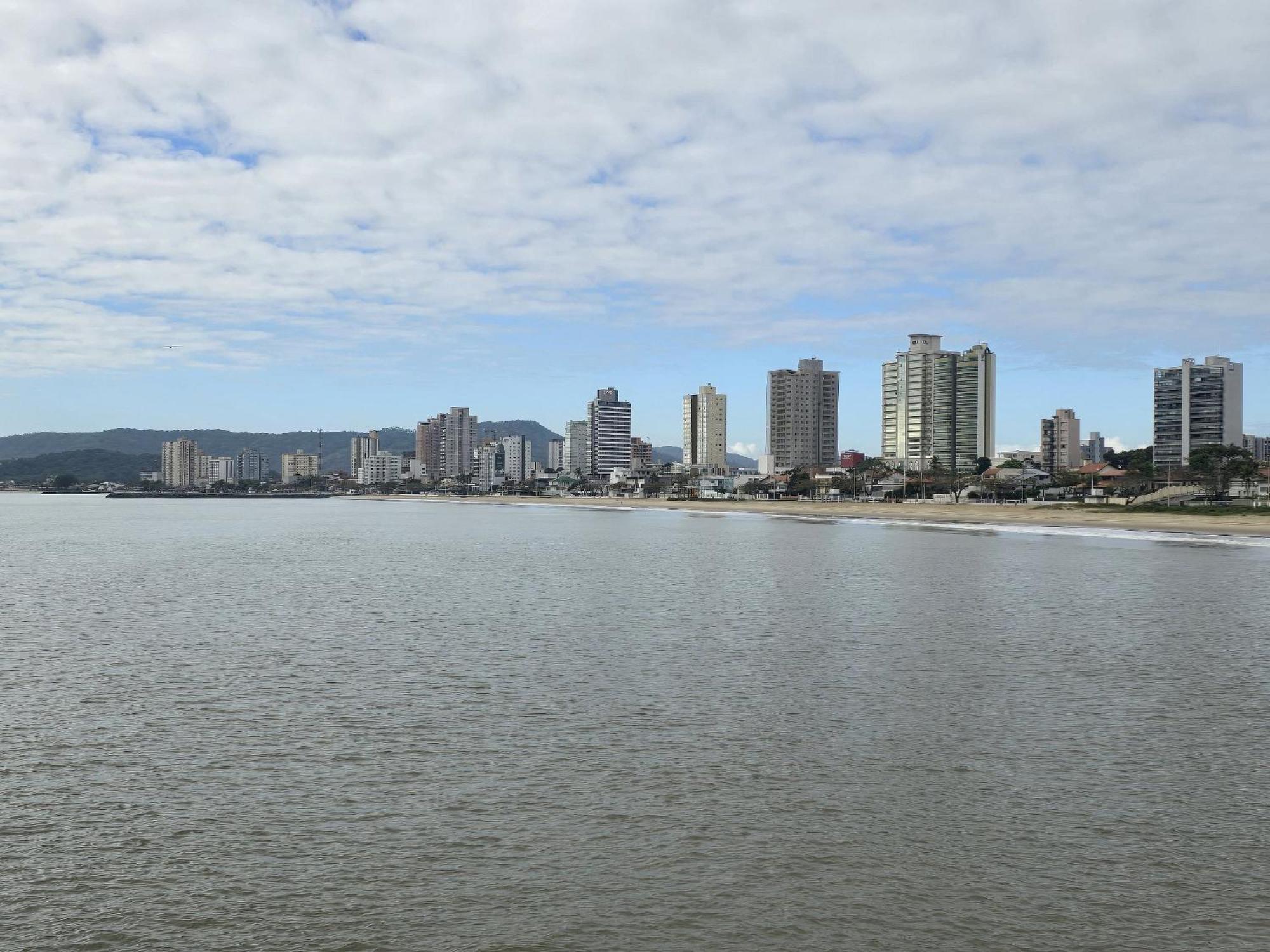 Apartamento com vista mar 9 ANDAR uma vaga de garagem coberta Piçarras Exterior foto